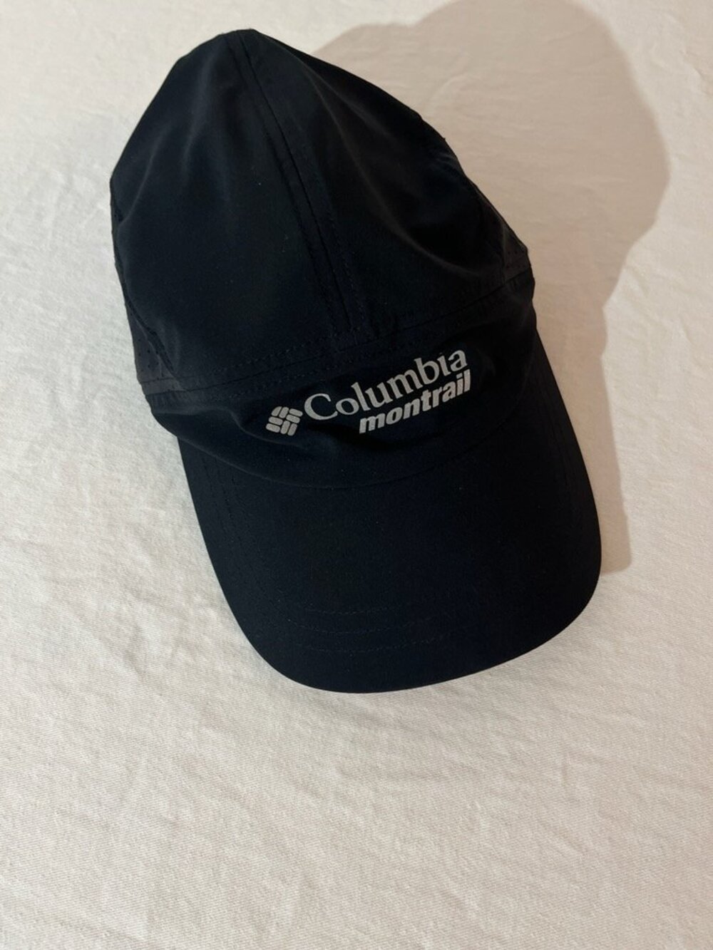 Columbia Montrail Hat Unisex size 0/S